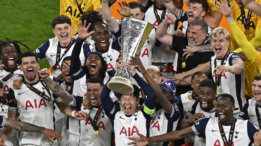 Europa League final: Tottenham beats Manchester United to win first trophy after 17 years.